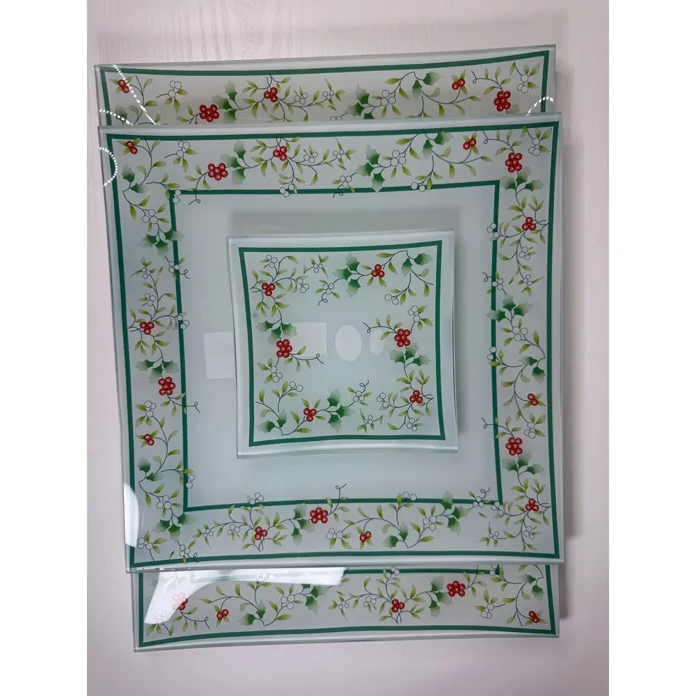 Vintage Pfaltzgraff Winterberry 3-Piece Nesting Glass Tray Set Holly Berry